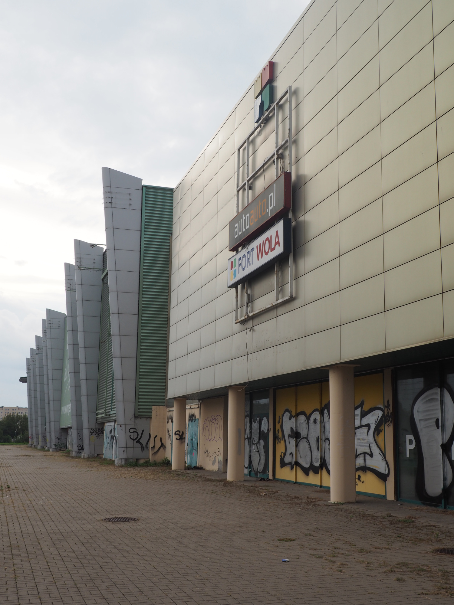 Zdjęcie architektury budynku Centrum handlowe Fort Wola